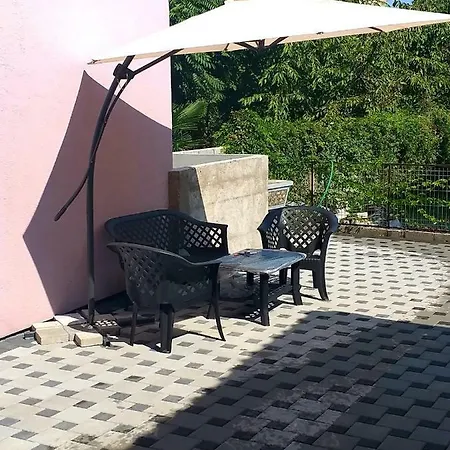 Apartment Nur *