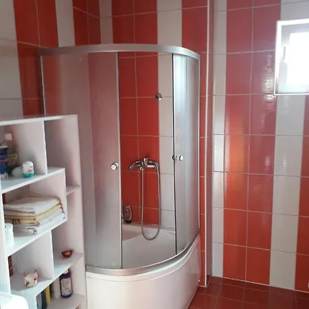 Apartment Nur